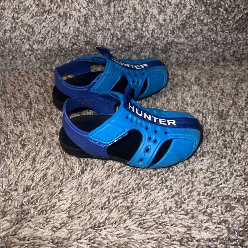 Hunter Kids Vibrant Blue Sandals
